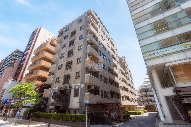 ライオンズマンション麻布十番南外観１｜ライオンズマンション麻布十番南は平成9年築、11階建てのマンションです。