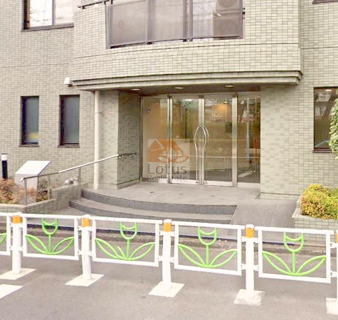 グランヴェール高円寺ＥＡＳＴエントランス３｜オートロック付きで安心です。
