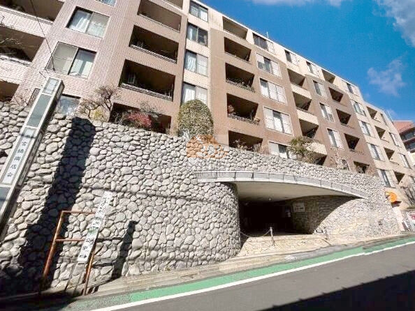東急ドエル・プレステージ参宮橋外観４｜東急ドエルプレステージ参宮橋は平成8年築、7階建てのマンションです。