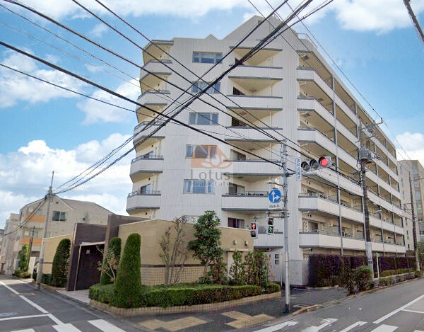 藤和北江古田公園ホームズ外観２ (1)｜藤和北江古田公園ホームズは平成18年築、9階建てのマンションです。