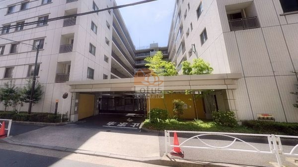 ラヴィアンコート墨田業平エントランス１｜周辺は閑静な住環境です。