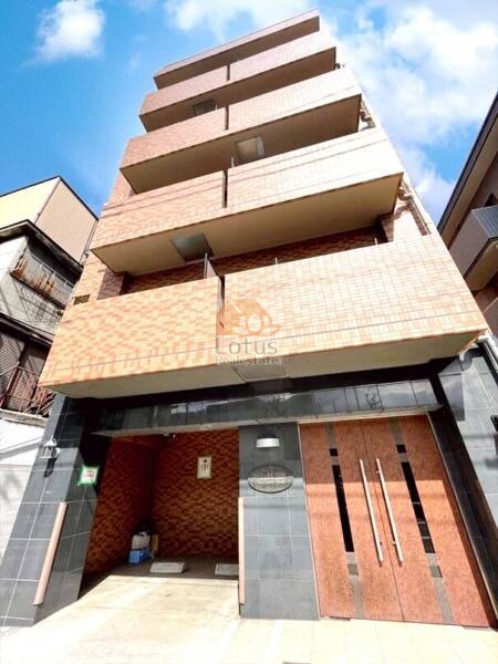 ドルチェ笹塚壱番館外観3｜ドルチェ笹塚壱番館は平成17年築、5階建てのマンションです。
