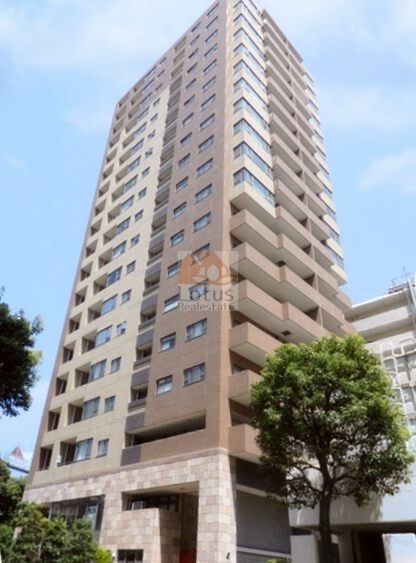 アトラス葛西外観２ (1)｜アトラス葛西は、2002年（平成14年）に建てられた19階建てのマンションです。モダンなデザインと高品質な設備が魅力です。