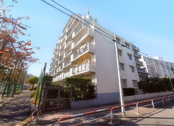 北千住スカイハイツ外観２｜北千住スカイハイツは昭和59年築、9階建てのマンションです。