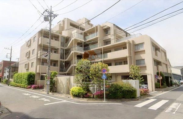 クレアホームズ金町外観２｜クレアホームズ金町は平成14年築、7階建てのマンションです。