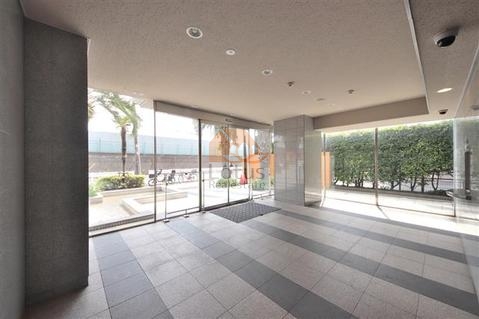 リゾセントラルコート東陽町エントランス２｜オートロック付きで安心です。
