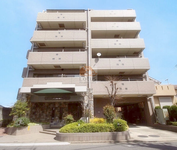 ライオンズガーデン葛西第２外観１ (1)｜ライオンズガーデン葛西第２は平成8年築、６階建のマンションです。