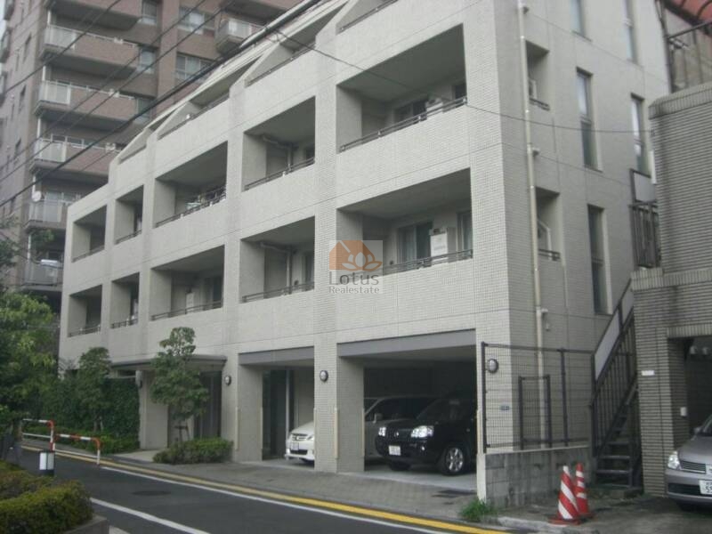 ＢＲＩＬＬＩＡ新宿若松町外観