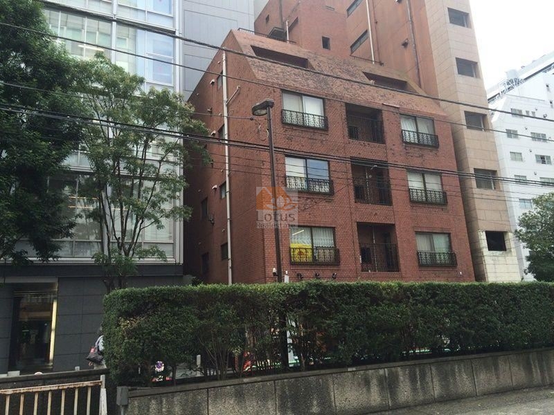阿保日興ロイヤルパレス二番町5
