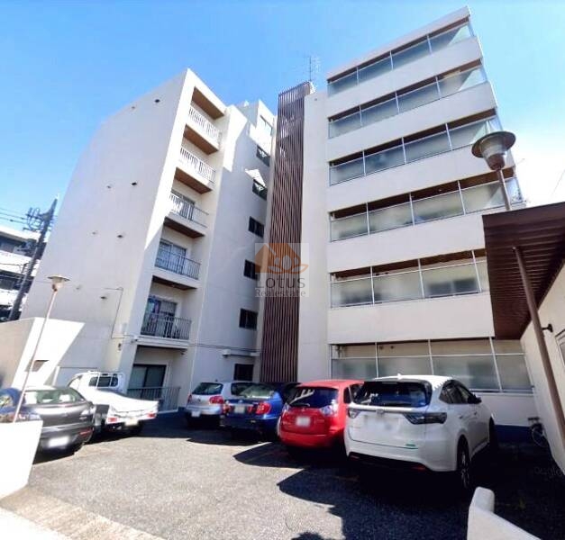 マンション目黒不動前外観１｜マンション目黒不動前は昭和54年築、7階建てのマンションです。