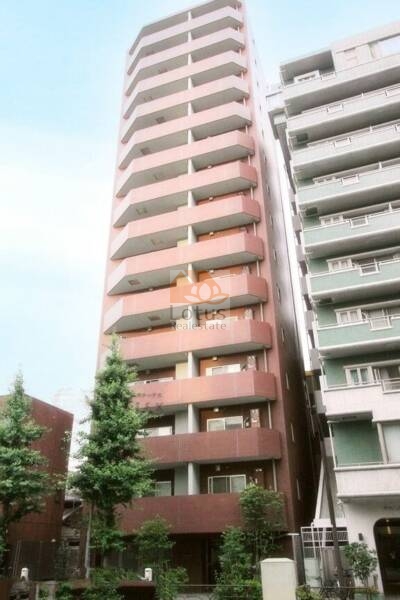 Ａ－ｓｔａｎｄａｒｄ本郷三丁目外観２｜エースタンダード本郷三丁目は平成25年築、15階建てのマンションです。