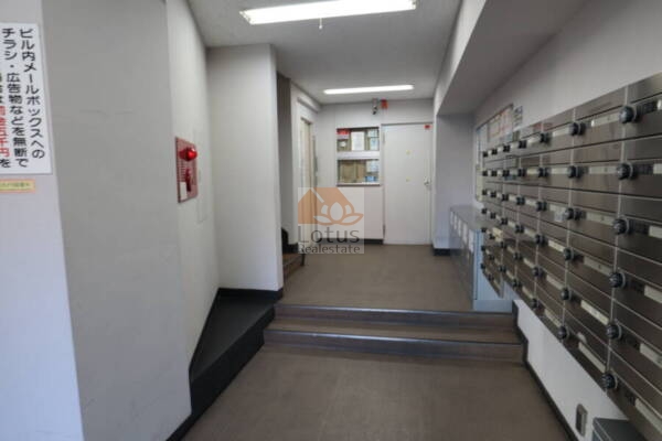 ローヤルマンション戸越共用部1
