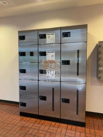 南品川ロイアルハイツ宅配ボックス１