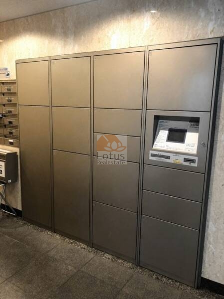 ライオンズマンション広尾南宅配ボックス｜宅配ボックスもあります。
