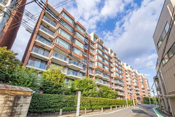 目白ガーデンヒルズ外観１｜目白ガーデンヒルズは、平成18年築、11階建てのマンションです。