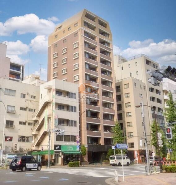 浅草第三ダイヤモンドマンション外観10｜浅草第３ダイヤモンドマンションは平成13年築、13階建のマンションです。