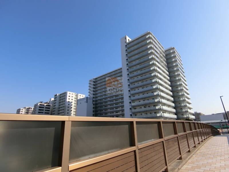 パークホームズ東陽町キャナルアリーナ外観