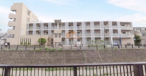 ダイアパレス高円寺外観１｜ダイアパレス高円寺は平成20年築、5階建てのマンションです。