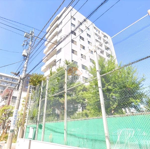 ル・グラン門前仲町外観２｜東南側は区立明治小学校のグラウンドです。