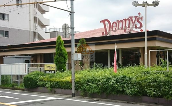 デニーズ高井戸店｜徒歩3分に「デニーズ高井戸店」があります。