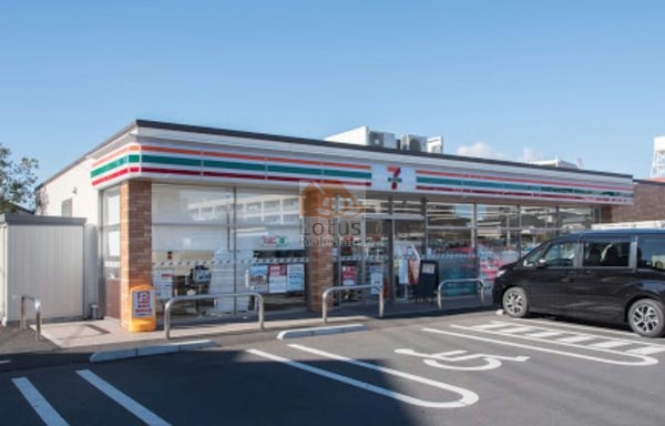 セブン-イレブン 世田谷南烏山２丁目店｜徒歩2分に「セブン-イレブン 世田谷南烏山２丁目店」があります。