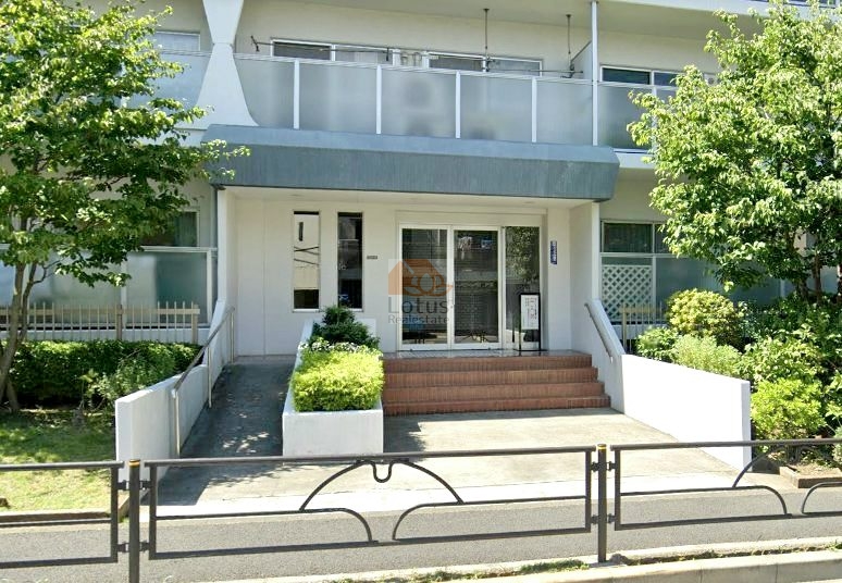 メイツ桜新町エントランス１｜管理体制は良好です。