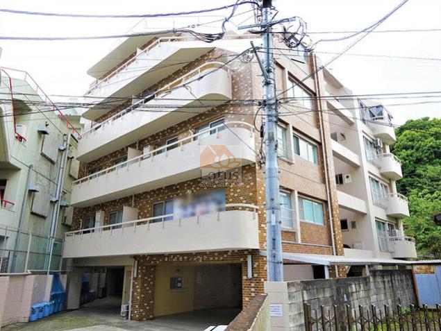 第１７宮庭マンション外観１｜第１７宮庭マンションは昭和47年築、5階建ての建物です。