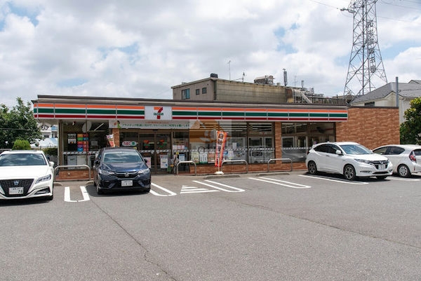 セブン-イレブン 練馬南大泉５丁目店｜徒歩2分に「セブン-イレブン 練馬南大泉５丁目店」があります。