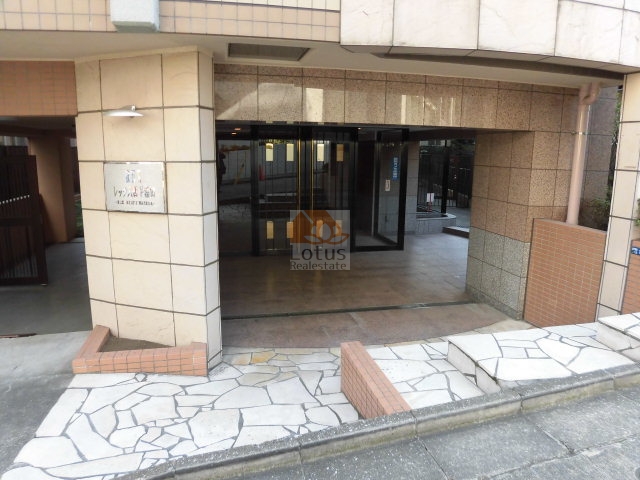 レックス西早稲田 (3)｜オートロック完備で安心です。