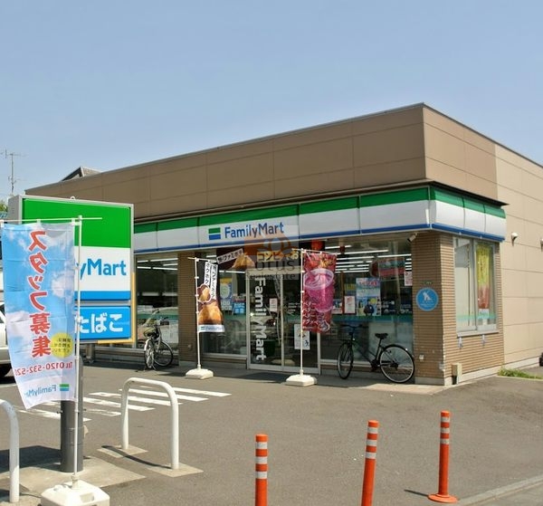ファミリーマート 世田谷若林一丁目店｜徒歩3分に「ファミリーマート 世田谷若林一丁目店」があります。