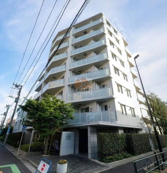 ルフォン中野上鷺宮壱番館外観２｜ルフォン中野上鷺宮壱番館は平成19年築、8階建てのマンションです。