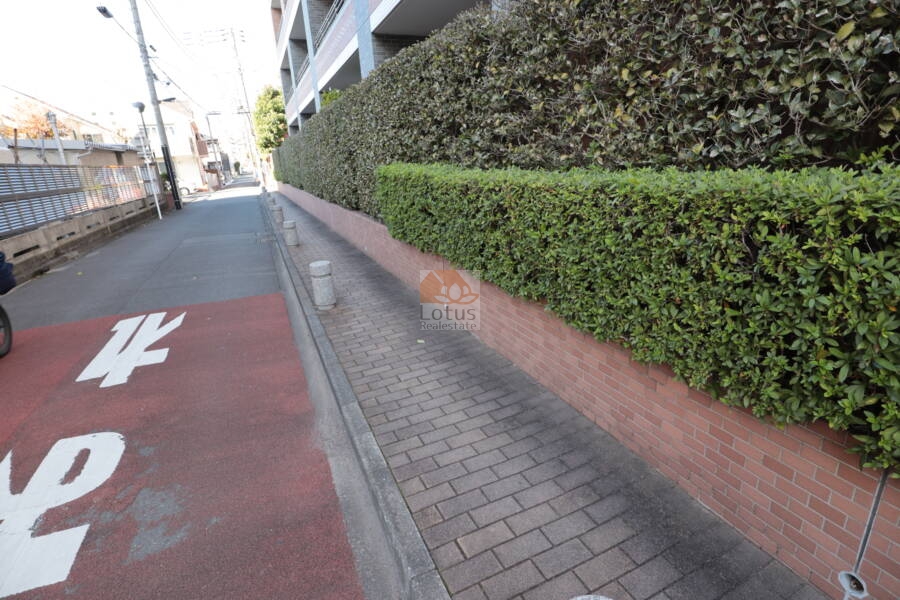 中落合パークホームズ共用部2