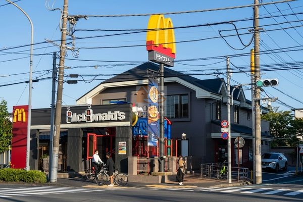 マクドナルド 東新小岩店｜徒歩2分に「マクドナルド 東新小岩店」があります。