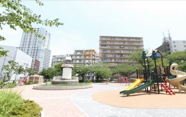 東品川公園｜西側に「東品川公園」があります。