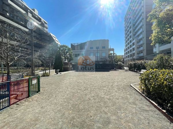 北砂第二公園｜東側には北砂第二公園があります。