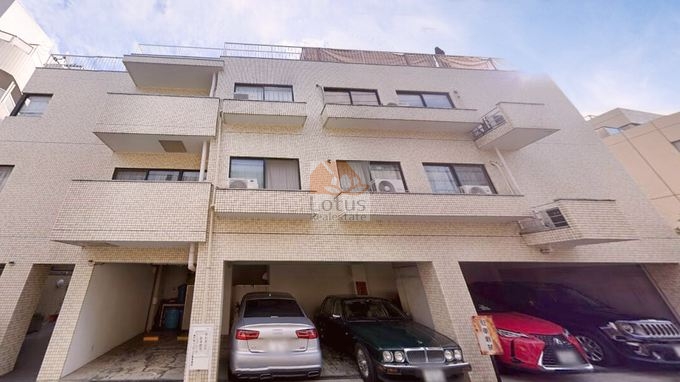 市ヶ谷納戸町ハイデンス外観１