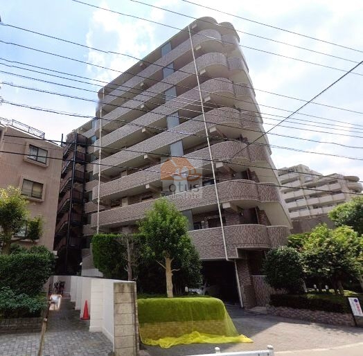 レクセルマンション赤羽外観４｜レクセルマンション赤羽は平成8年築、8階建てのマンションです。