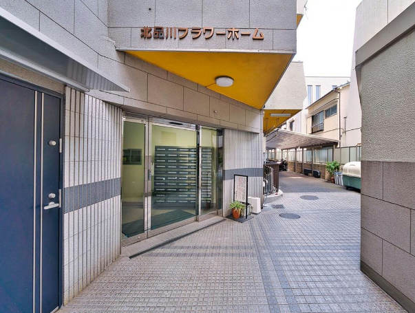 北品川フラワーホームエントランス１