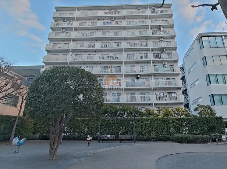 五反田スカイマンション外観２｜五反田スカイマンションは昭和56年築、10階建のマンションです。