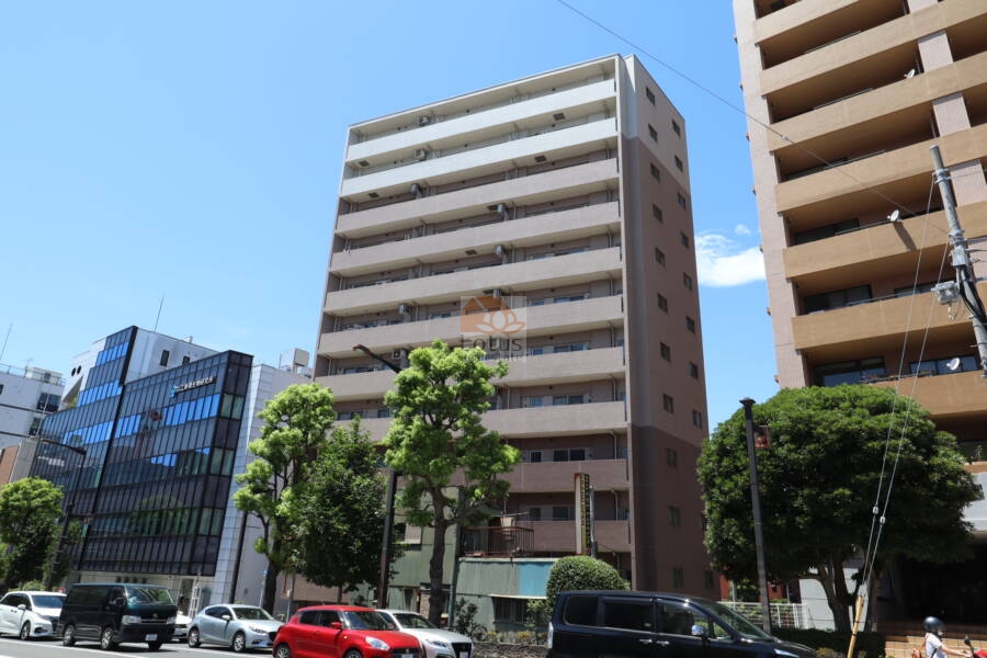 ベルヴィータ小岩外観2｜蔵前橋通り沿いにあります。