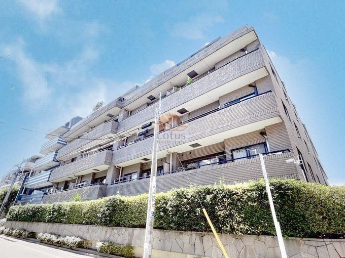 牛込南町クィーンヒルズ外観２