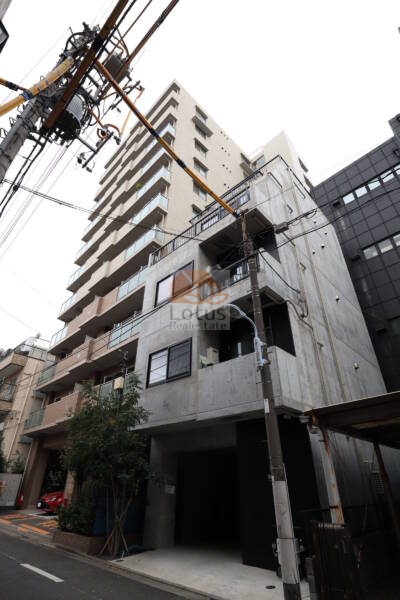 ゼファー浅草馬道通り外観3｜東側は住宅街に向いています。