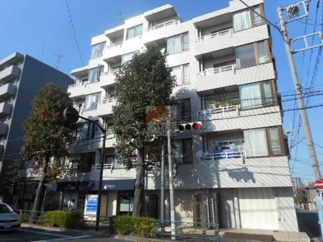 日神シルバーパレス鷺宮外観１｜日神シルバーパレス鷺宮は、1984年（昭和59年）に建てられた、6階建てのマンションです。