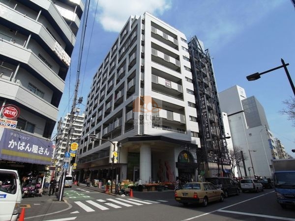 グランドメゾン池袋一番館外観2｜グランドメゾン池袋壱番館は昭和60年築、12か建てのマンションです。