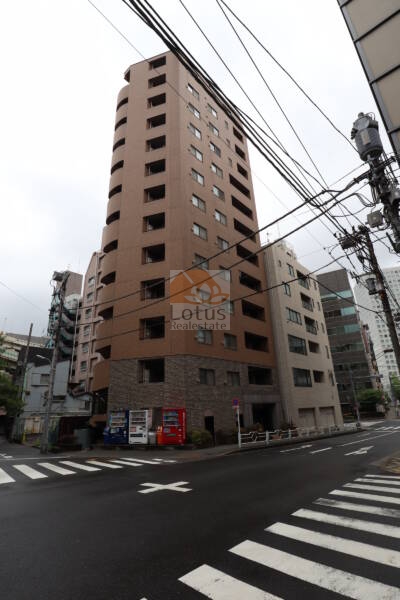 メインステージ日本橋箱崎４外観1｜メインステージ日本橋箱崎Ⅳは平成15年築、13階建のマンションです。