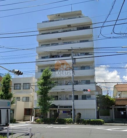 綾瀬ロイヤルマンション外観１｜綾瀬ロイヤルマンションは昭和58年築、8階建てのマンションです。