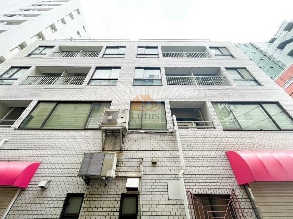 日本橋センチュリー２１外観１｜日本橋センチュリー２１は昭和58年築、7階建てのマンションです。