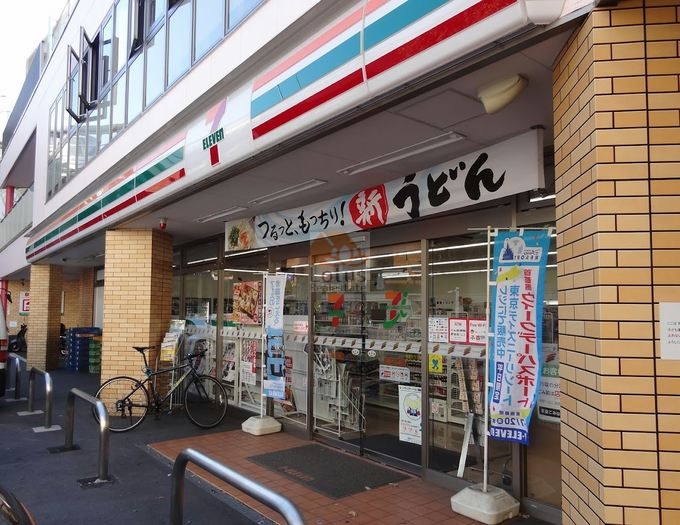 セブン-イレブン 世田谷サザエさん通り店