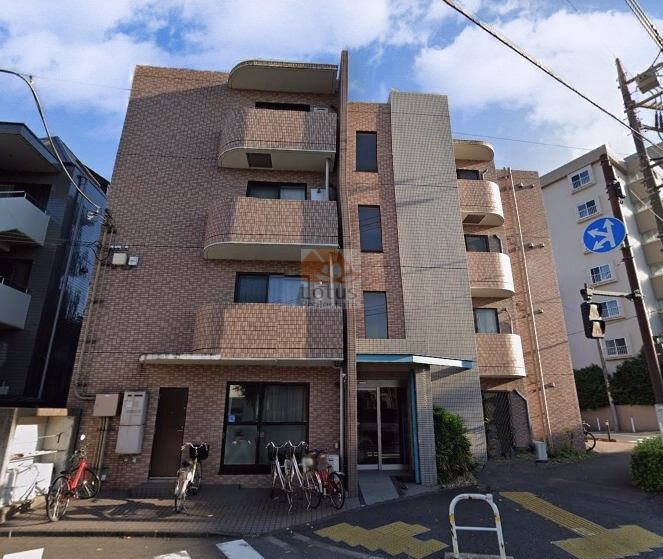 フルール小竹外観4｜フルール小竹は平成16年築、4階建てのマンションです。