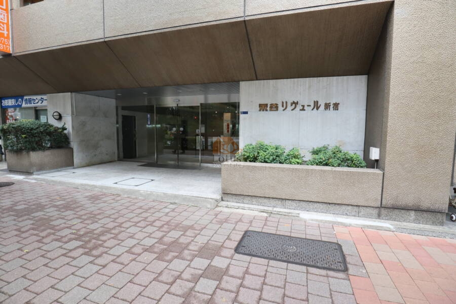 永谷リヴュールエントランス